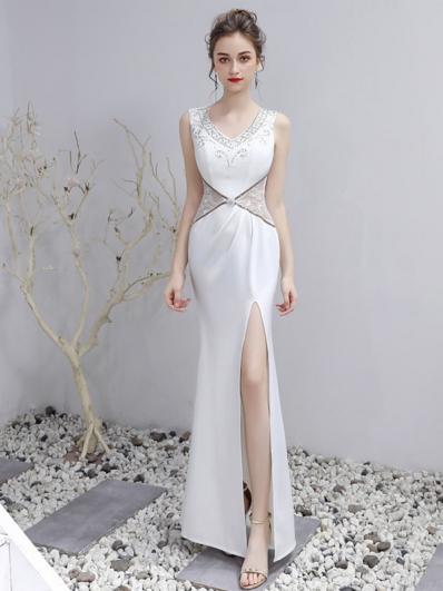 白色腰部镂空礼服裙